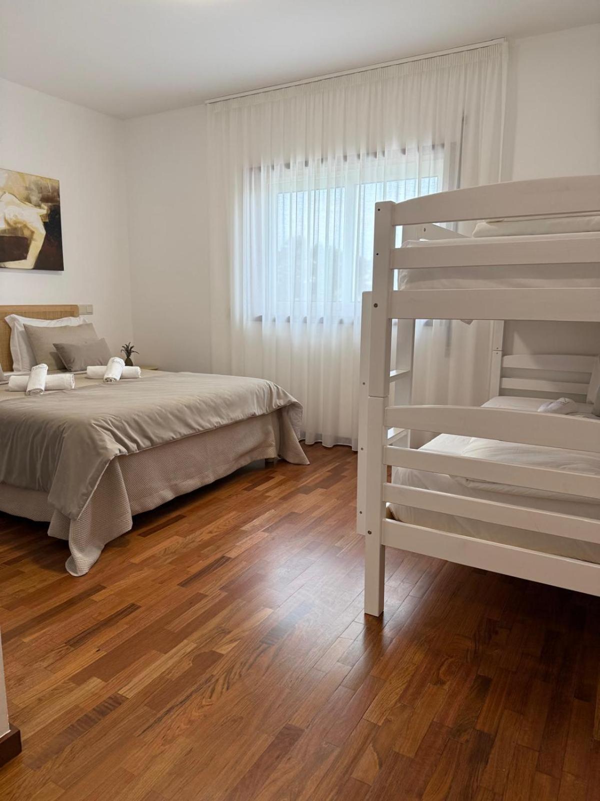 Guest House Mj Povoa de Varzim Luaran gambar