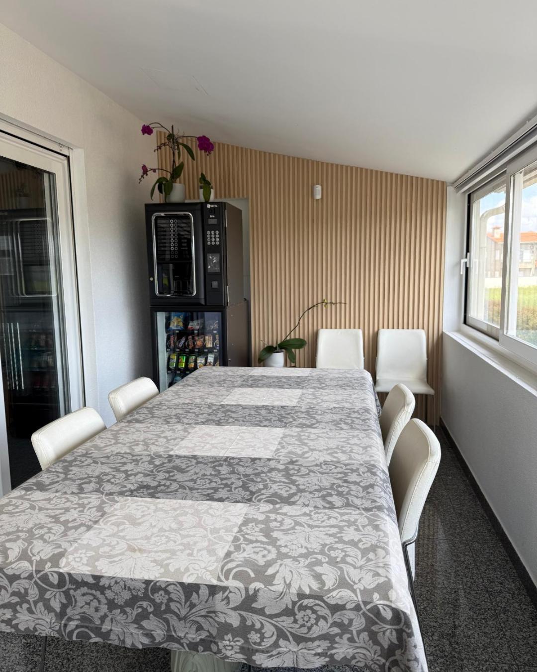 Guest House Mj Povoa de Varzim Luaran gambar