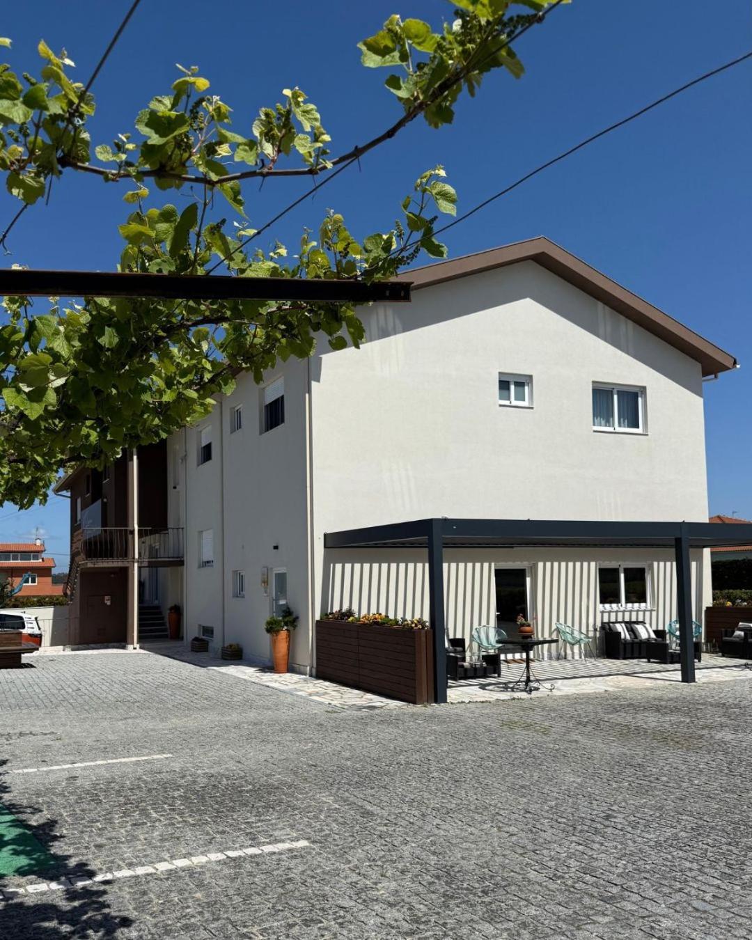 Guest House Mj Povoa de Varzim Luaran gambar