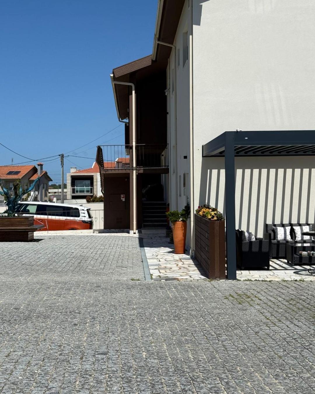 Guest House Mj Povoa de Varzim Luaran gambar